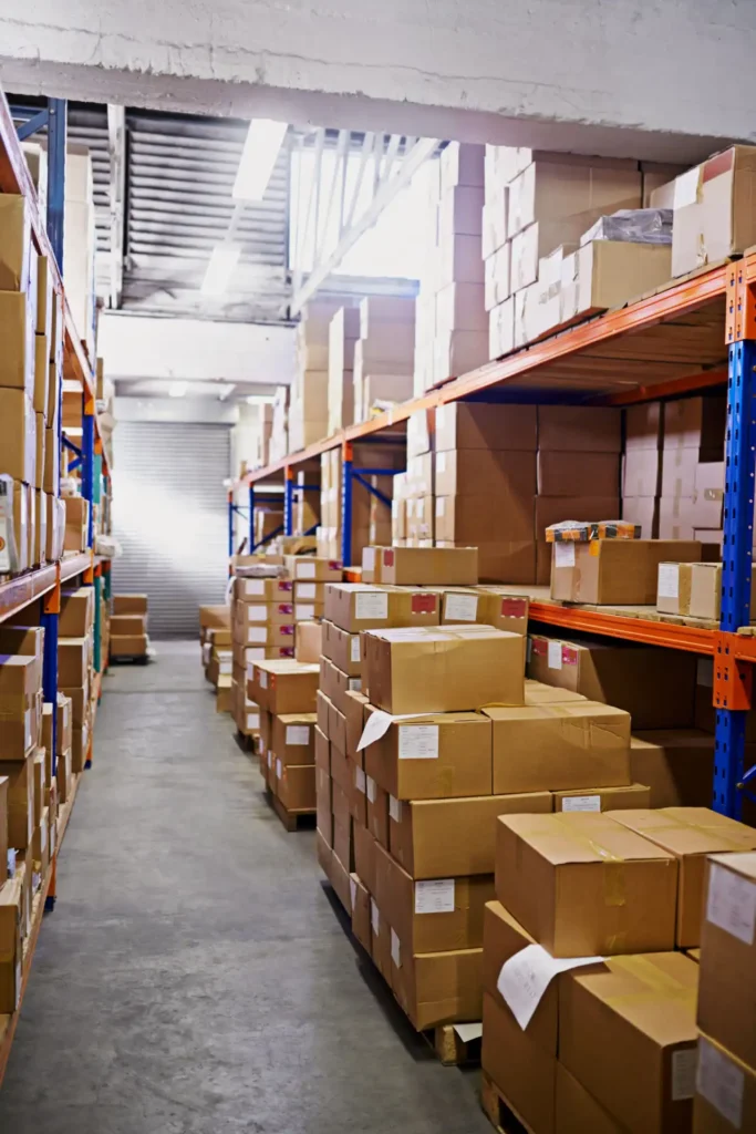 Gestión de un almacén de deposito temporal para importaciones.